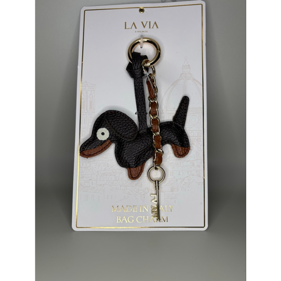 LA VIA FIRENZE Other - NWT Viral La Via Firenze Black & Tan Daschund Bag Charm/Gold Tone Key Chain